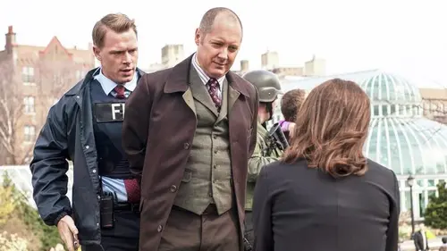 Photos de Blacklist S01E01 La liste