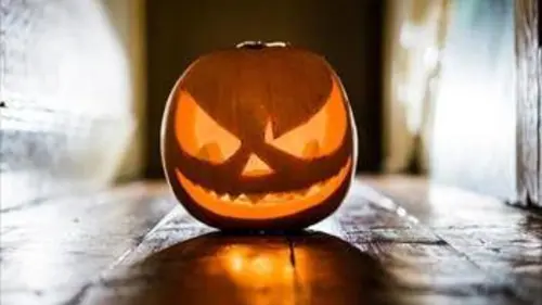 Photos de Copycat Killer S02E06 Halloween