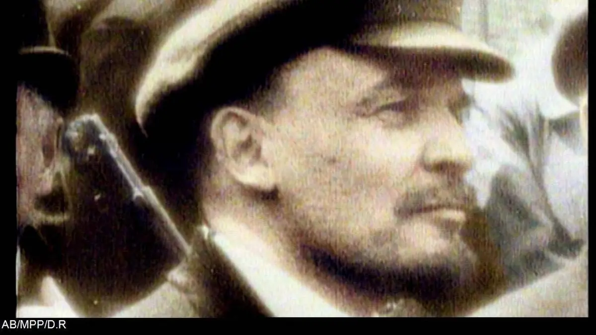 La révolution russe en couleur S01E02 Oppression et guerre civile