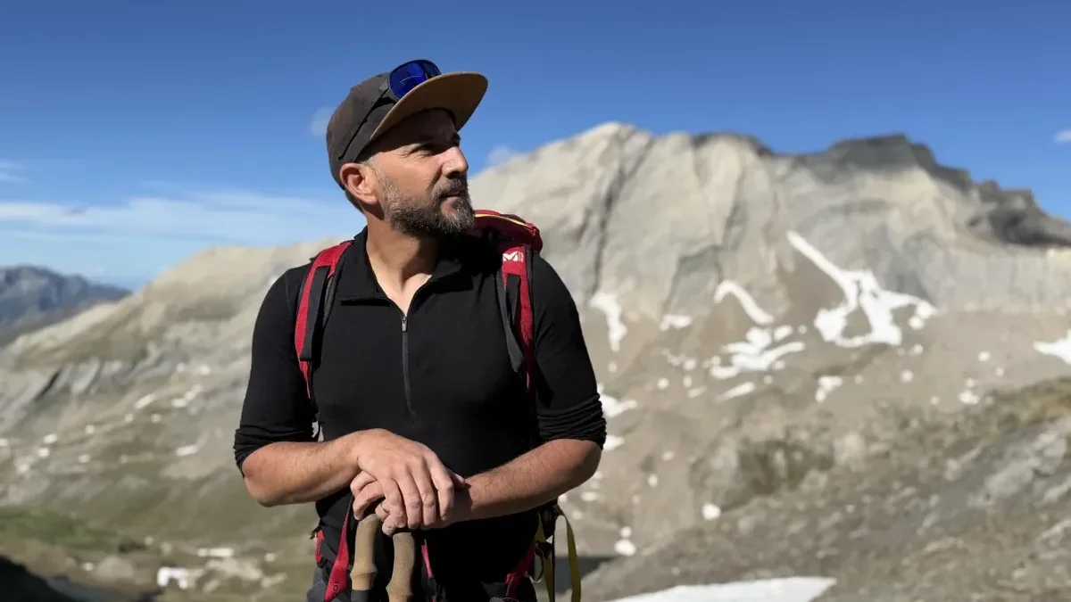 Du col d’Izoard aux alpages, Ismaël Khelifa explore le Queyras dans ...