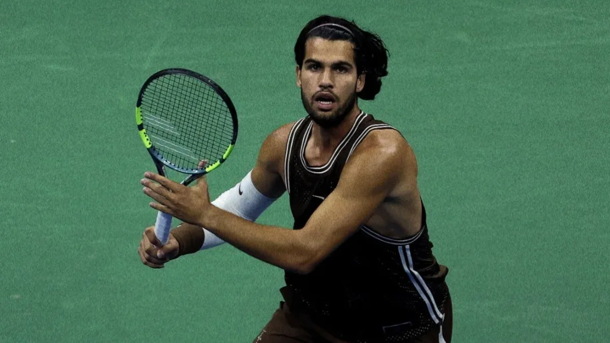 US Open 2026 : Carlos Alcaraz atteint les huitièmes de finale (vidéo du match)