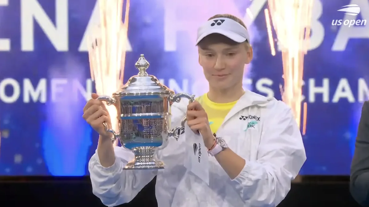 US Open : Rybakina bat Sabalenka et devient n°1 mondiale (résumé vidéo de la finale)