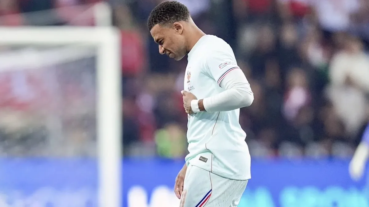 Mbappé blessé au genou : il quitte les Bleus et rentre à Madrid