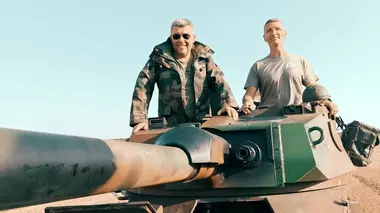 No Limit: véhicules hors-normes S02E03 Automitrailleuse AML 90