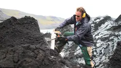 Objectif Terre S01E05 Une pollution venue d'Islande ?
