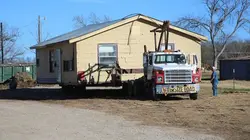 Rénovation impossible S06E08 Haut en couleur