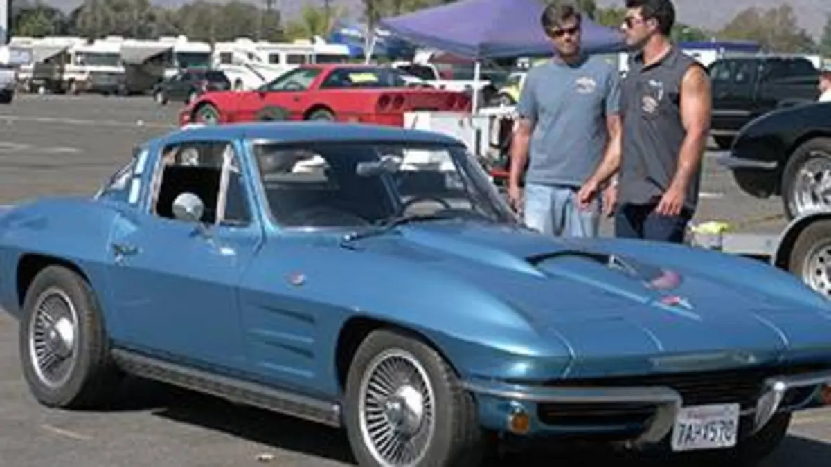 Rock'n'rods S01E04 Une Corvette en or