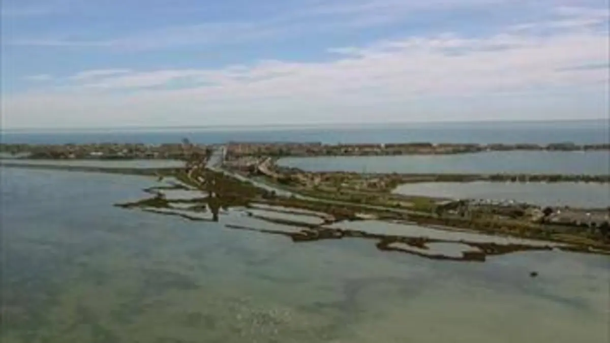 Sale temps pour la planète S10E00 Languedoc, battu par les flots (2/2)