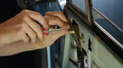 Sur Automoto à 22h51 : Wheeler Dealers France
